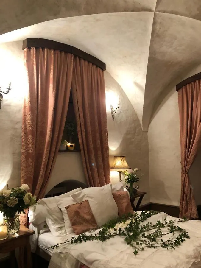 Guest house Domaine Du Tres-Haut - Chateau De Montanges