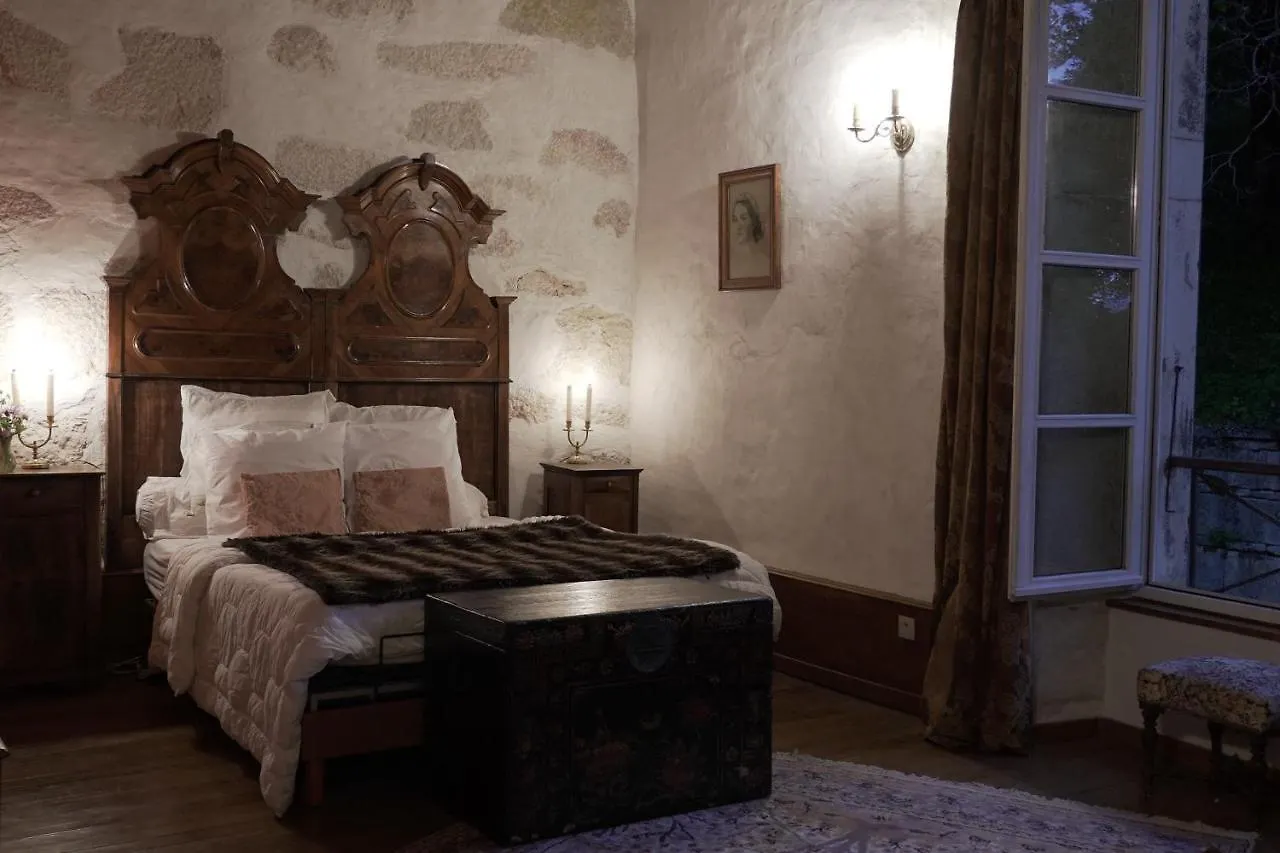 Guest house Domaine Du Tres-Haut - Chateau De Montanges France